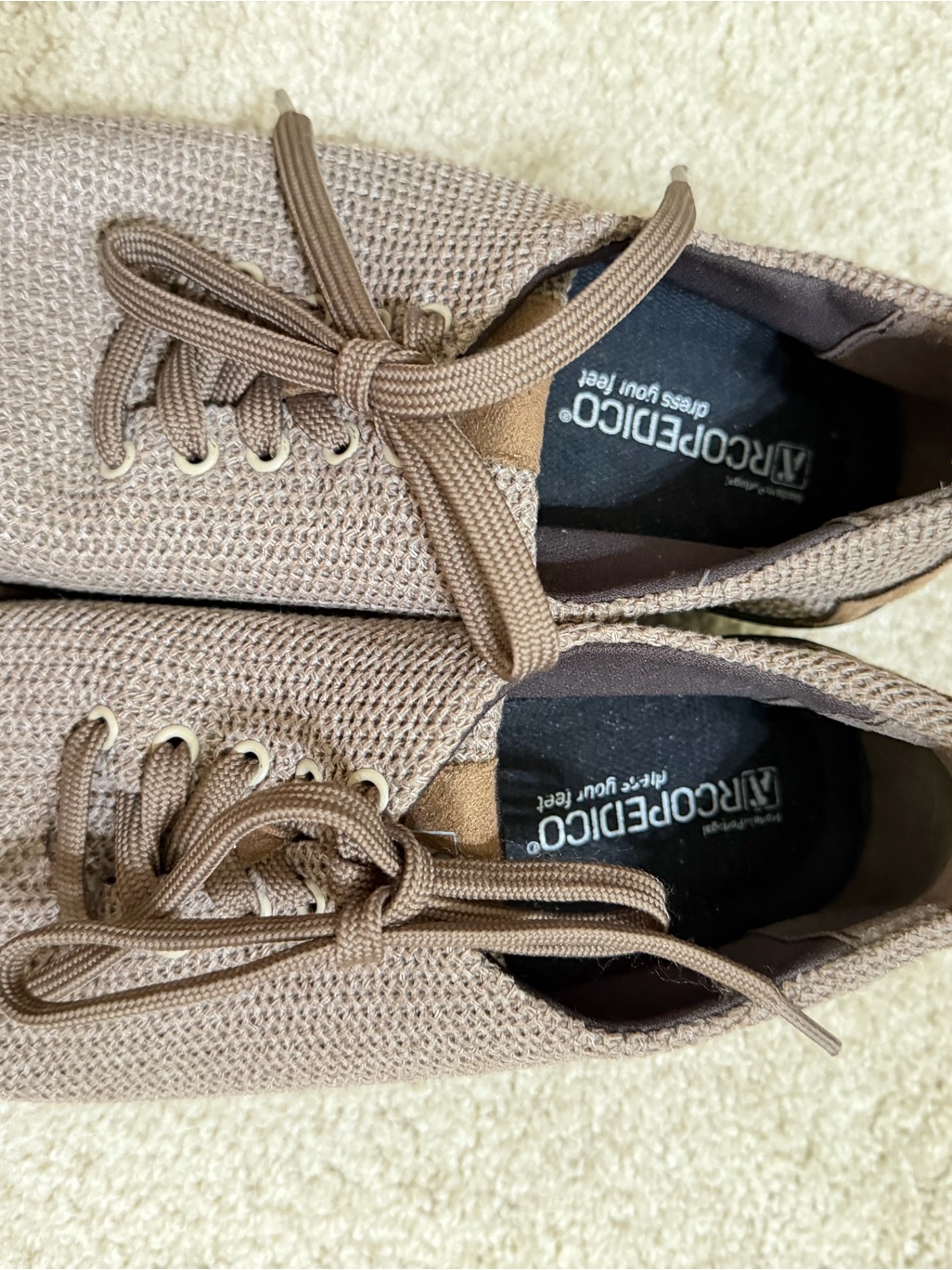 Arcopedico Women's Brown Knit Lace-Up Sneaker